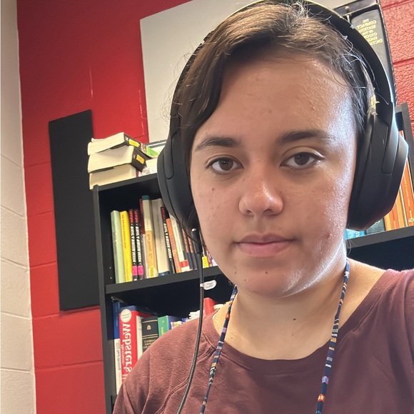 Meet your Posher, Grace - Picture 2 of 2